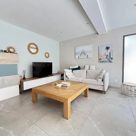 Maison Recente Villa *
